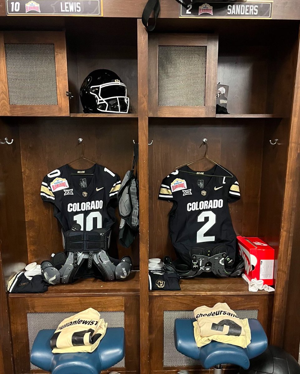 Julian "Ju Ju" Lewis QB (@julianlewis10) on Twitter photo You left huge shoes to fill, but I promise to work to leave <a href="/CUBuffsFootball/">Colorado Buffaloes Football</a> even better than I found it.
Forever grateful 🙏🏽
#TrustGod #TrustTheProcess You left huge shoes to fill, but I promise to work to leave <a href="/CUBuffsFootball/">Colorado Buffaloes Football</a> even better than I found it.
Forever grateful 🙏🏽
#TrustGod #TrustTheProcess