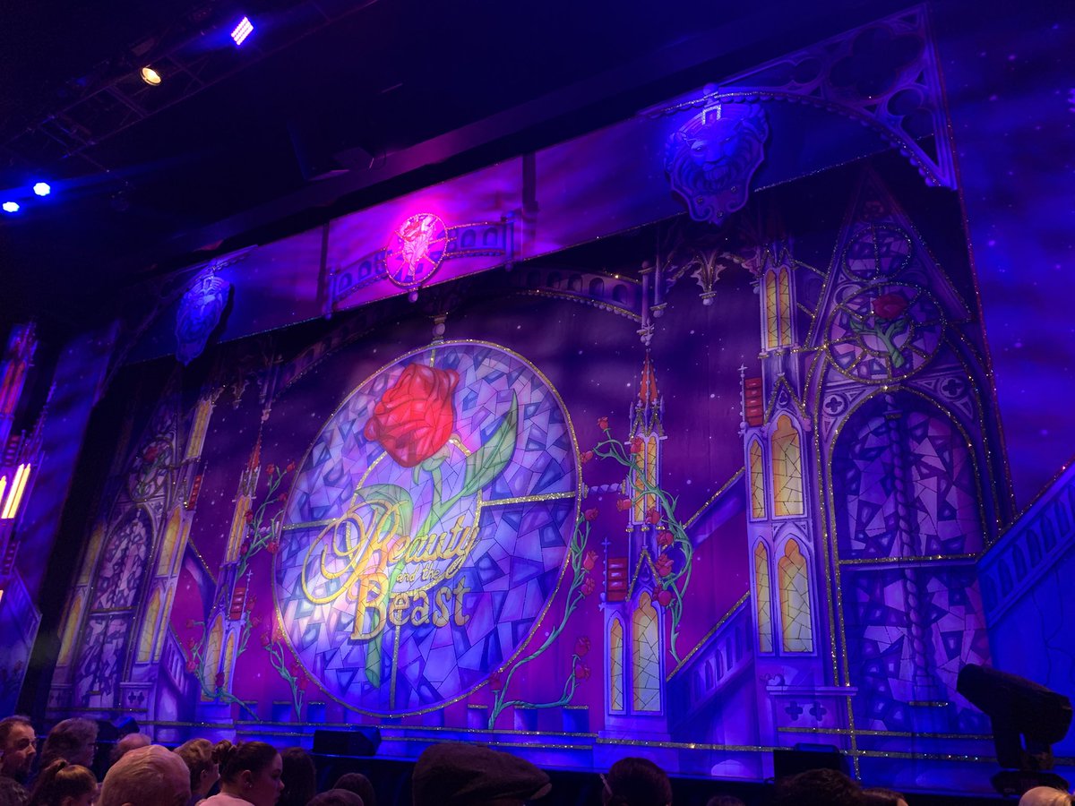 kmcampbel's tweet image. Lots of fun and laughter had at the pantomime this evening. #leamingtonspacentre
