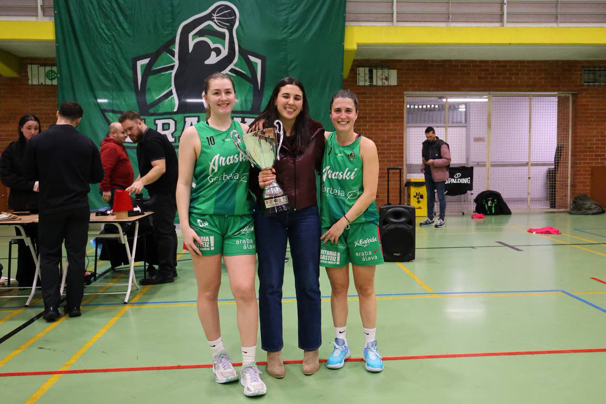 🏆 ¡𝑪𝑨𝑴𝑷𝑬𝑶𝑵𝑨𝑺 𝑫𝑬 𝑪𝑶𝑷𝑨! 🏆

<a href="/ViverosGorbeia/">Centro de Jardinería Gorbeia</a> Araski gana a Unamuno y es el nuevo campeón de Copa de Primera Nacional 🙌🏼

¡Enormes! 💚

#LaMagiadeMendi #MendikoMagia