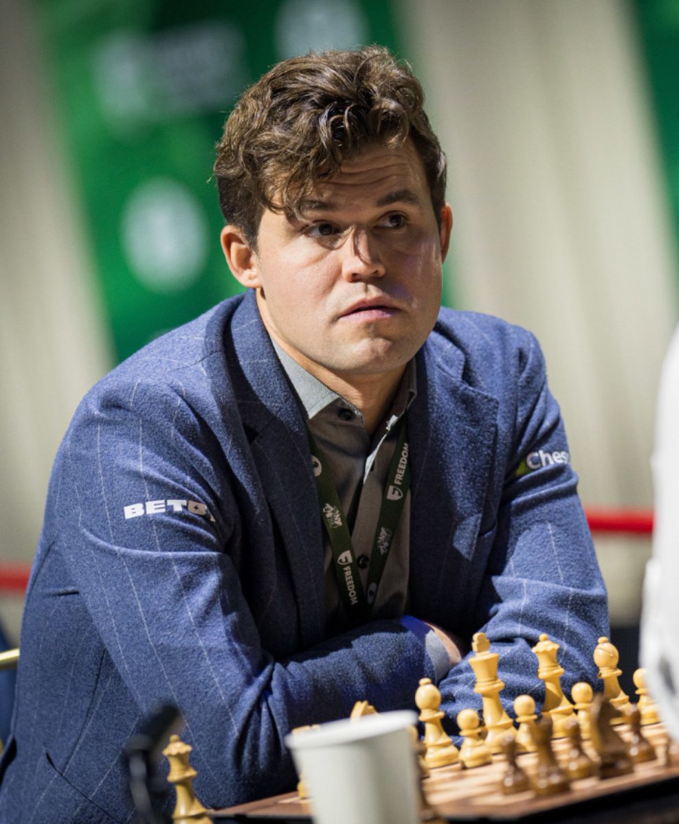 FIDE is pleased to confirm that Magnus Carlsen will participate in the FIDE World Blitz Championship.

Speaking to Levi Rozman from “Take, Take, Take” at the playing venue on Wall Street, Carlsen said: “I am playing at least one more day here in New York and, if I do well,