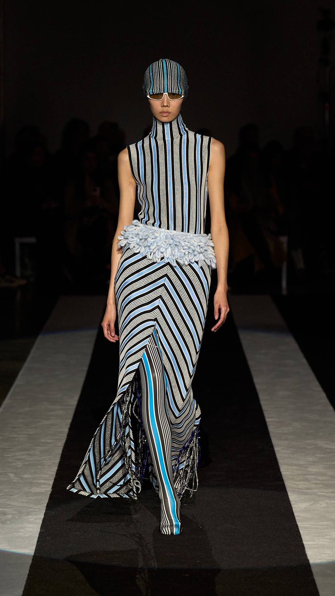 MMMAYA1990's tweet photo. Missoni Fall Winter 2024 #missoni #fashion #moda #runway #pasarela #wintercollection #colecciondeinvierno #fallcollection #coleccciondeotoño #winter #invierno #fall #otoño #models #modelos #fashionshow #fashionblogger #lifestyle #chilax https://t.co/vpF8YM3uer