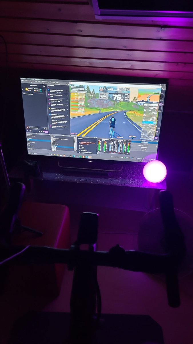 Bin wieder live vom Rad!

Schaut gerne mal vorbei