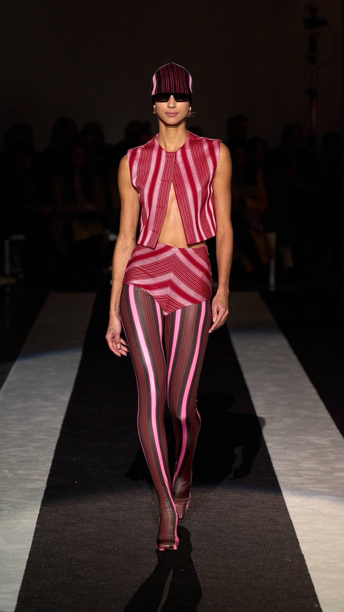 MMMAYA1990's tweet photo. Missoni Fall Winter 2024 #missoni #fashion #moda #runway #pasarela #wintercollection #colecciondeinvierno #fallcollection #coleccciondeotoño #winter #invierno #fall #otoño #models #modelos #fashionshow #fashionblogger #lifestyle #chilax https://t.co/lytqcQ6Bhv