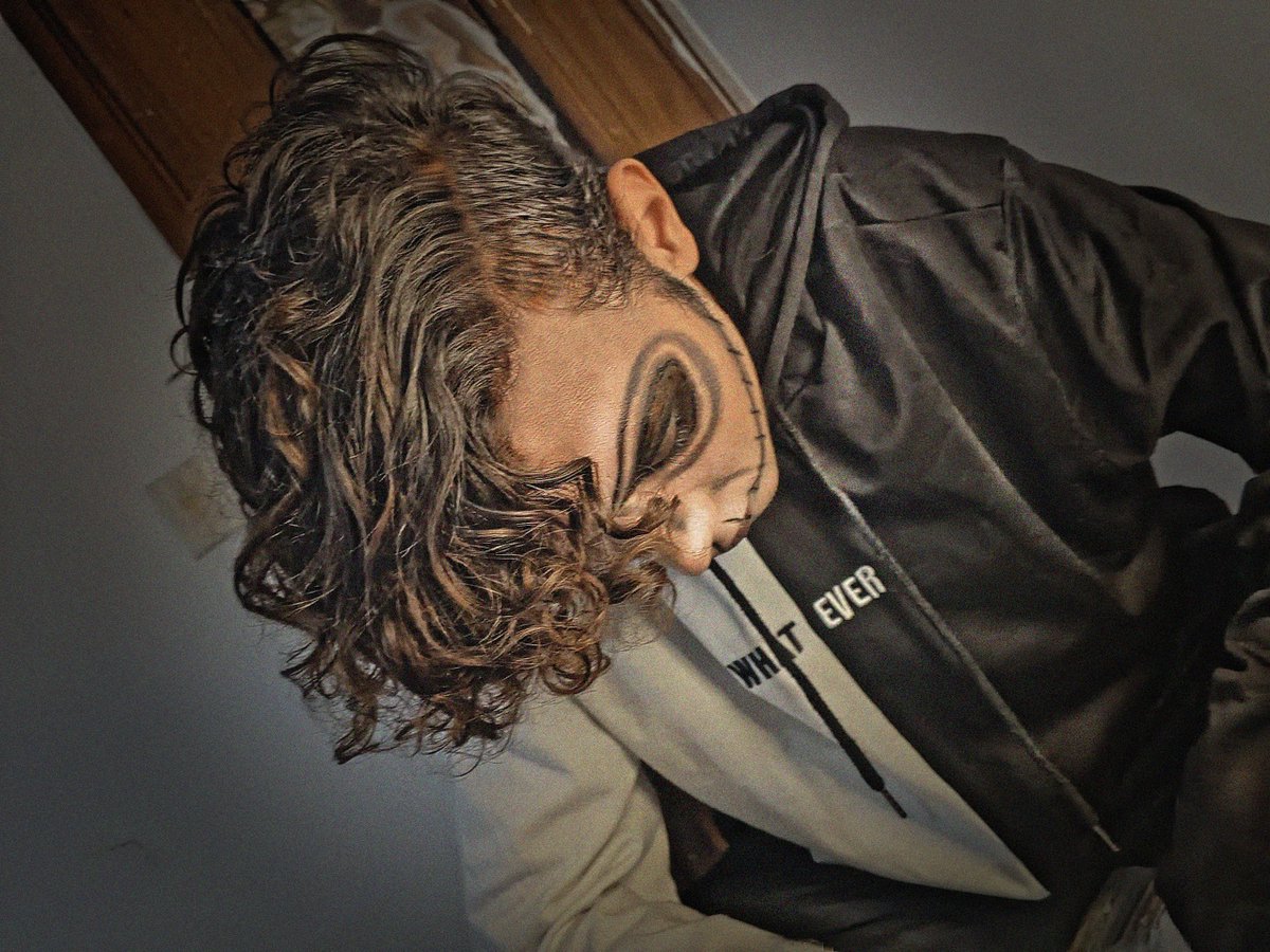 DuffyDisorder's tweet photo. #Dark #duffydisorder #photography #crysage https://t.co/gxdBedQc0b