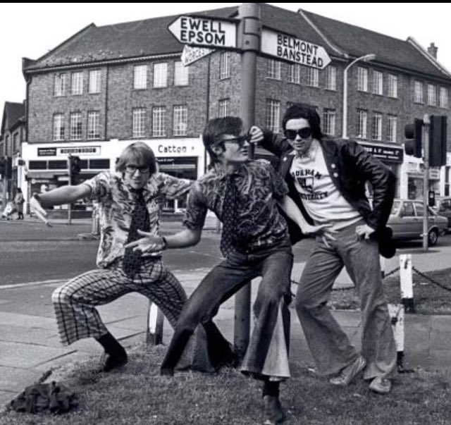 Tim Vine tweet media