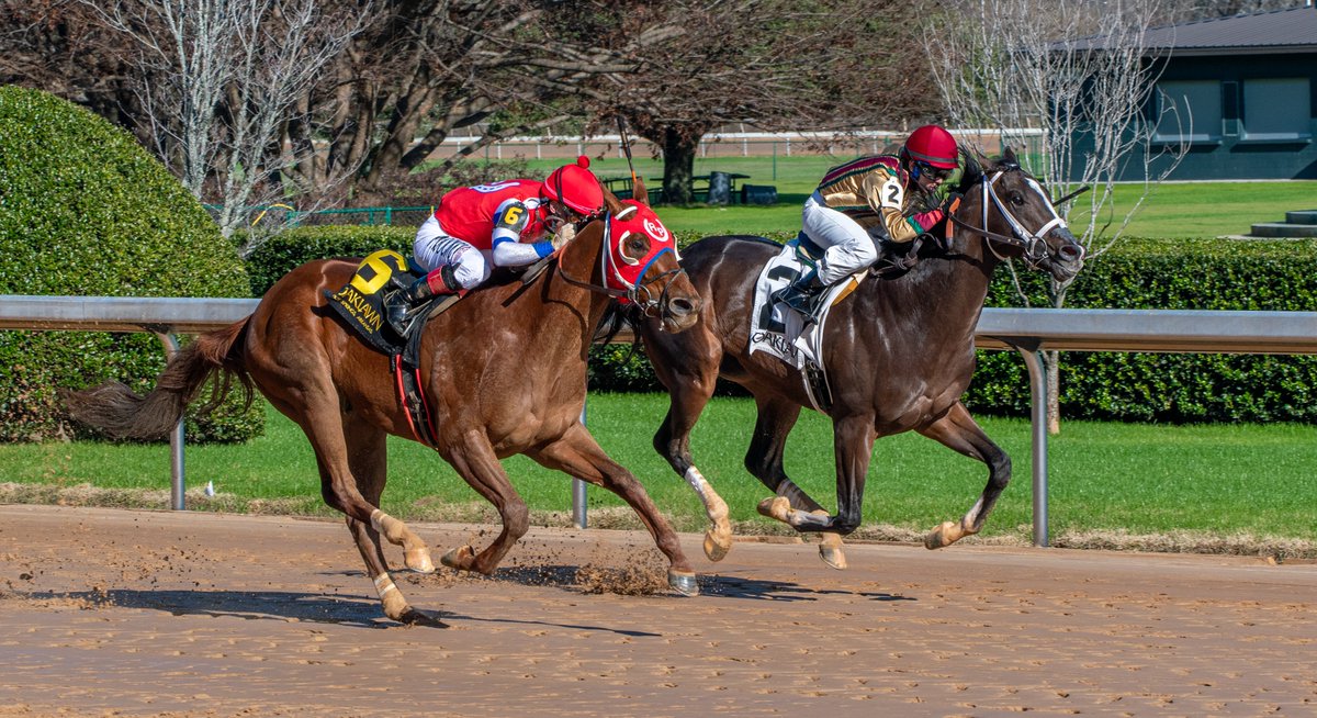 Promising apprentice Tyler Bacon, 17, scores his first victory for HOF trainer D. Wayne Lukas, 89, as Innovator (inside) breaks maiden in R3 Sunday at Oaklawn ($110,000 sprint). 6F: 1:09.81.