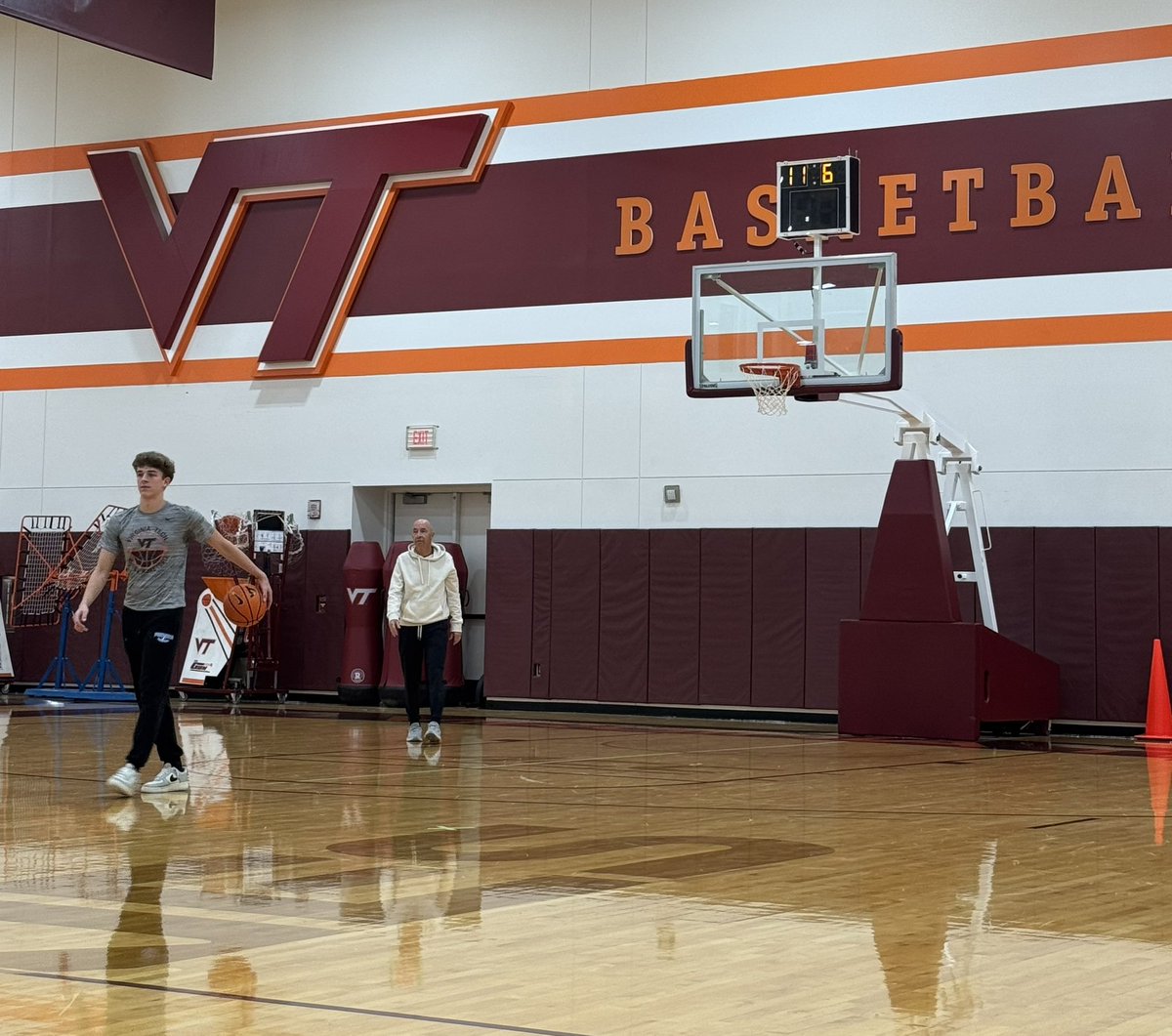 Wade Bland tweet media