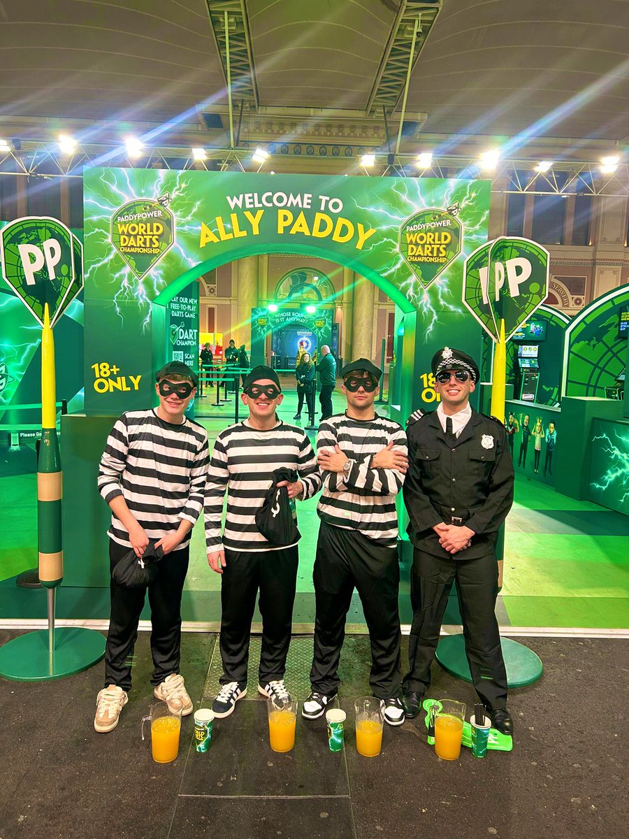 Chepstow Town A.F.C tweet media