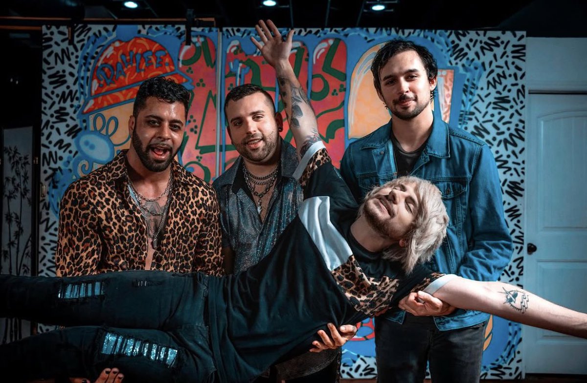 We hope you’ve been loving the new album as much as we do! If you haven’t heard “Antisocial Disaster” it’s out on all streaming platforms 💋