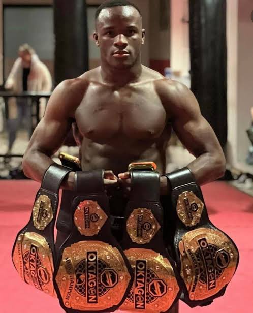 roms81O's tweet image. Dans 2 combats c’est à notre frère Losene Keita de nous faire une démonstration dans la cage, branchez vous très vite