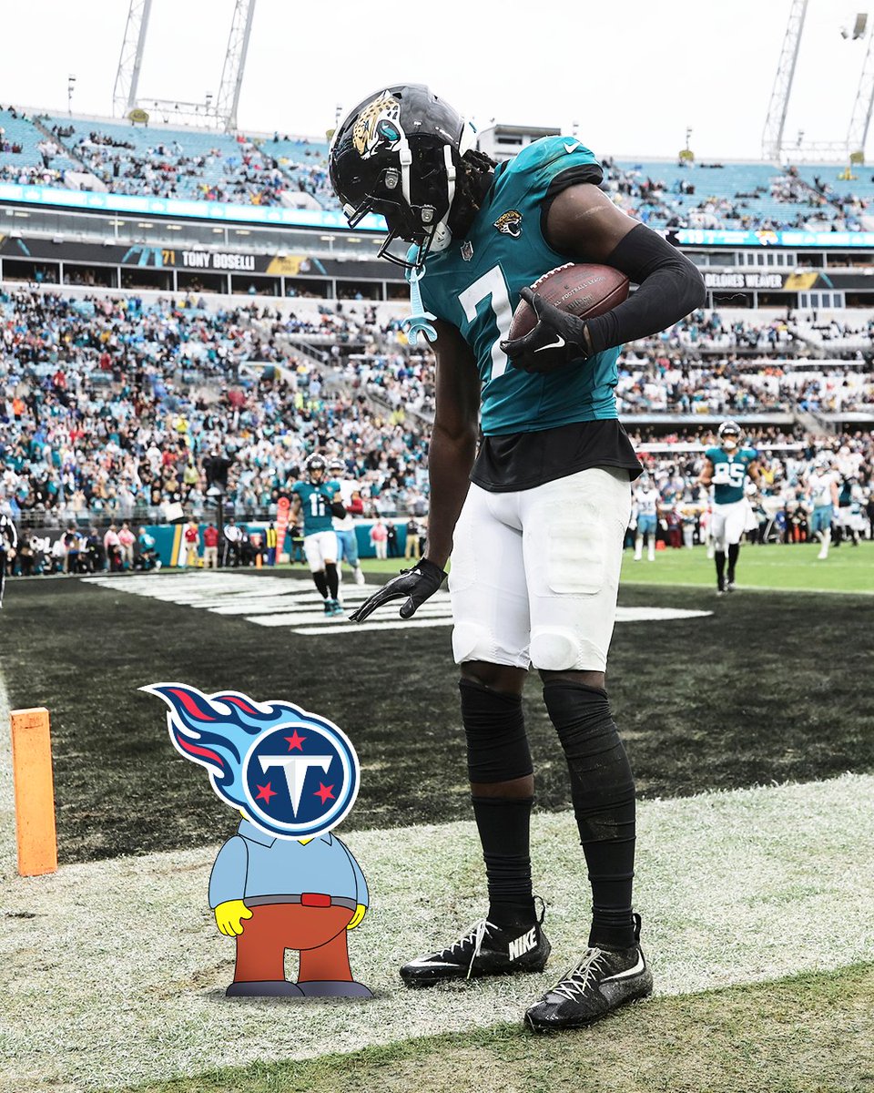 Don't stand too close.

#TENvsJAX