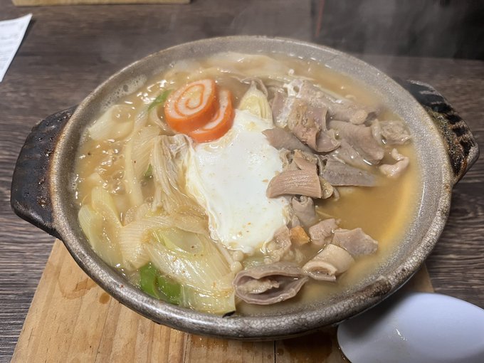 昨日はもつ煮込みうどんうどん食べてフィニッシュ。
朝風呂行ってこよ。 