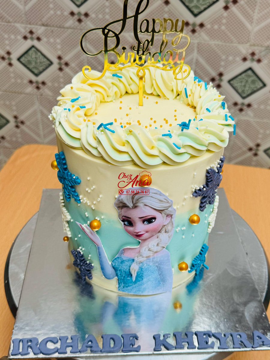 🎂 Des gâteaux 
- modèles simples: à partir 15.000 f 
- modèles personnalisés: à partir 25.000 f

🍣 Des mignardises : à partir 7.000 f la box 

☎️+225 07.58.24.76.67 
(Whatsapp/Appel)

Retrouvez la page sur : 
Facebook / TikTok / Instagram / LinkedIn / SnapChat