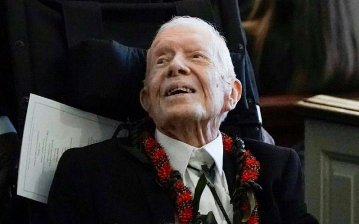 SoyAlfredoRD's tweet image. #LOÚLTIMO Muere el expresidente de Estados Unidos, Jimmy Carter, a los 100 años. Carter fue el mandatario estadounidense número 39 y gobernó de 1977 a 1981.