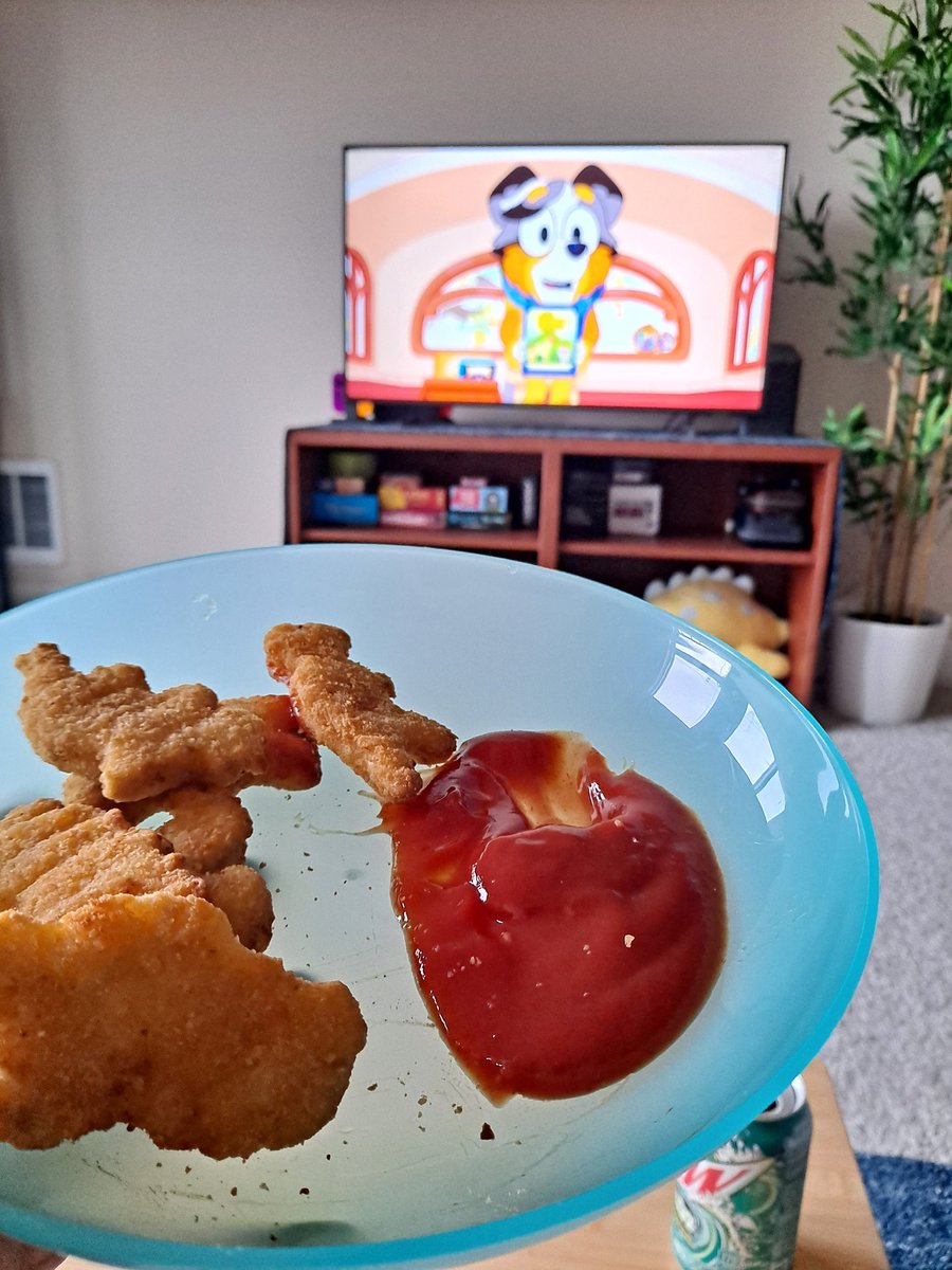 Hyper (Sign Guy) 🚲🚈 tweet media