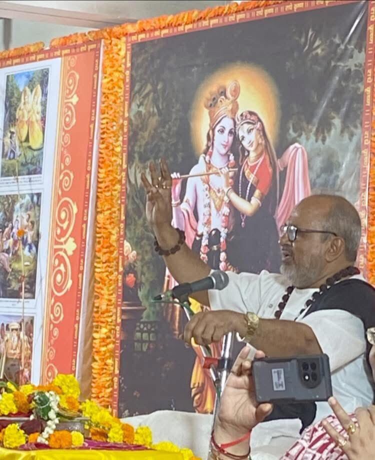 reetasinghbjp1's tweet photo. भागवत कथा ठाकुर विलेज में आयोजित पूर्व विधायक माननीय श्री रमेश सिंह जी भागवत कथा में सम्मिलित हुई ।।
#Thakurcollege #Reeta #Reetasingh #Reetasinghbjp #ElonMusk #viral https://t.co/j0NeJYzKYF