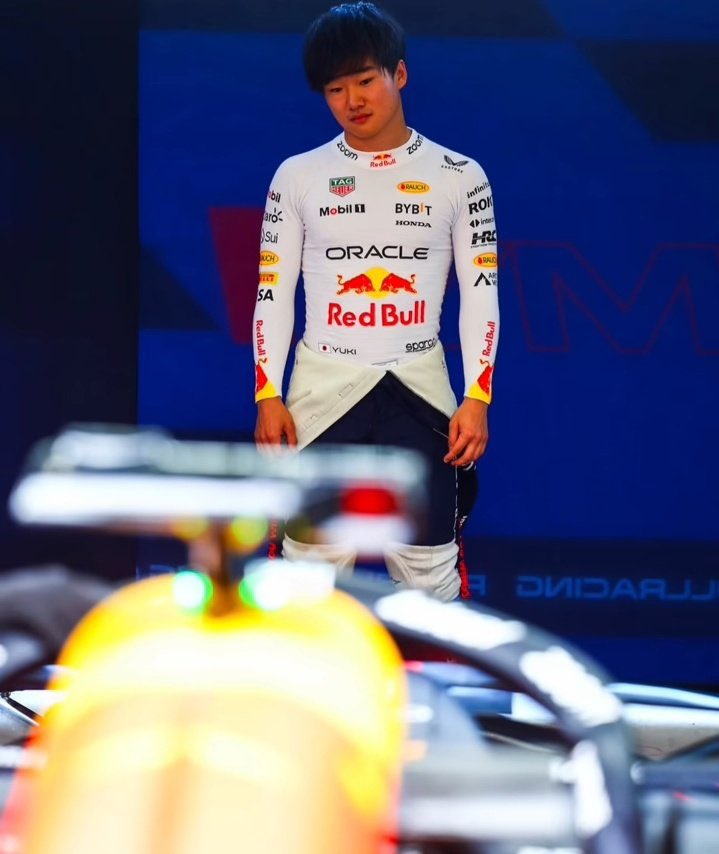 GF1MX's tweet photo. Somos Mexico y Japón contra Redbull https://t.co/Xc0nxYvNob