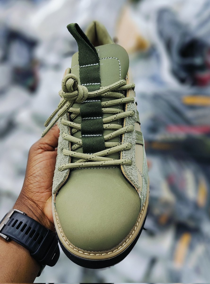 Let's do business y'all very affordable 

Adidas 🔥🔥🔥