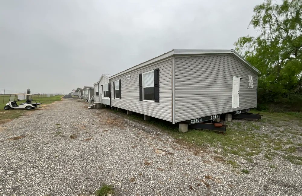 meleealbum's tweet photo. Our mobile homes last long https://t.co/nDdqgiAH0t