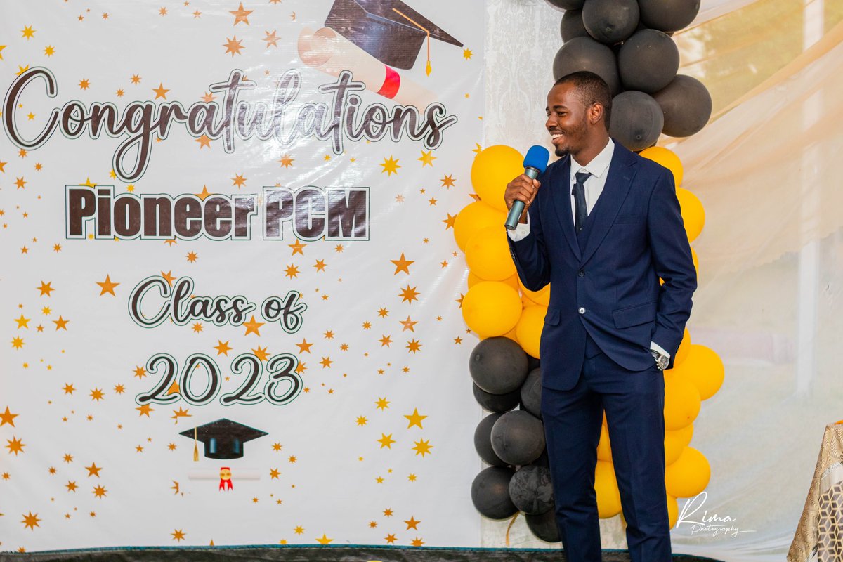 SadiqMele's tweet photo. Alhamdullilah🎉🎓
BSc Petroleum Chemistry (unimaid) https://t.co/HsTsbLZyDV