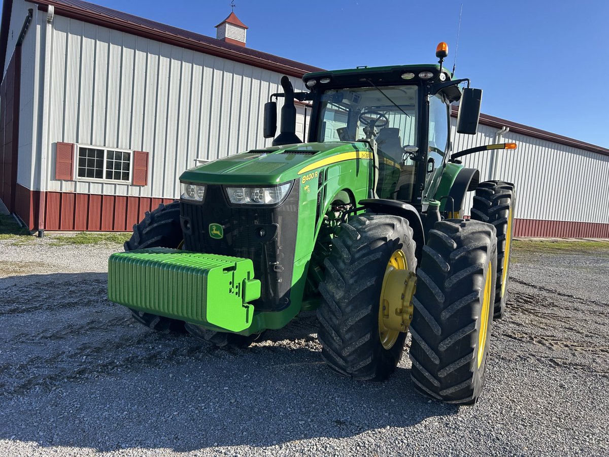 JarodWeaver5's tweet photo. 8400r 1 year powertrain warranty left $269500 https://t.co/LXE5RldND6