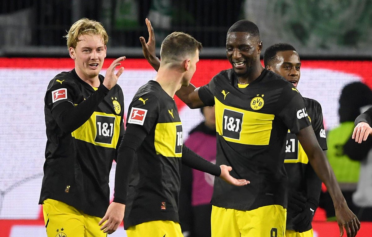 aritrabvb1909's tweet image. Julian Brandt in the first half:

• 1 goal 
• 1 assist
• 13/14 passes (93%)
• 2 chances created
• 1 big chance created
• 1/3 shots on target
• 2/2 long balls
• 1 clearance
• 1 interception
• 2 recoveries
• 23 touches

#WOBBVB