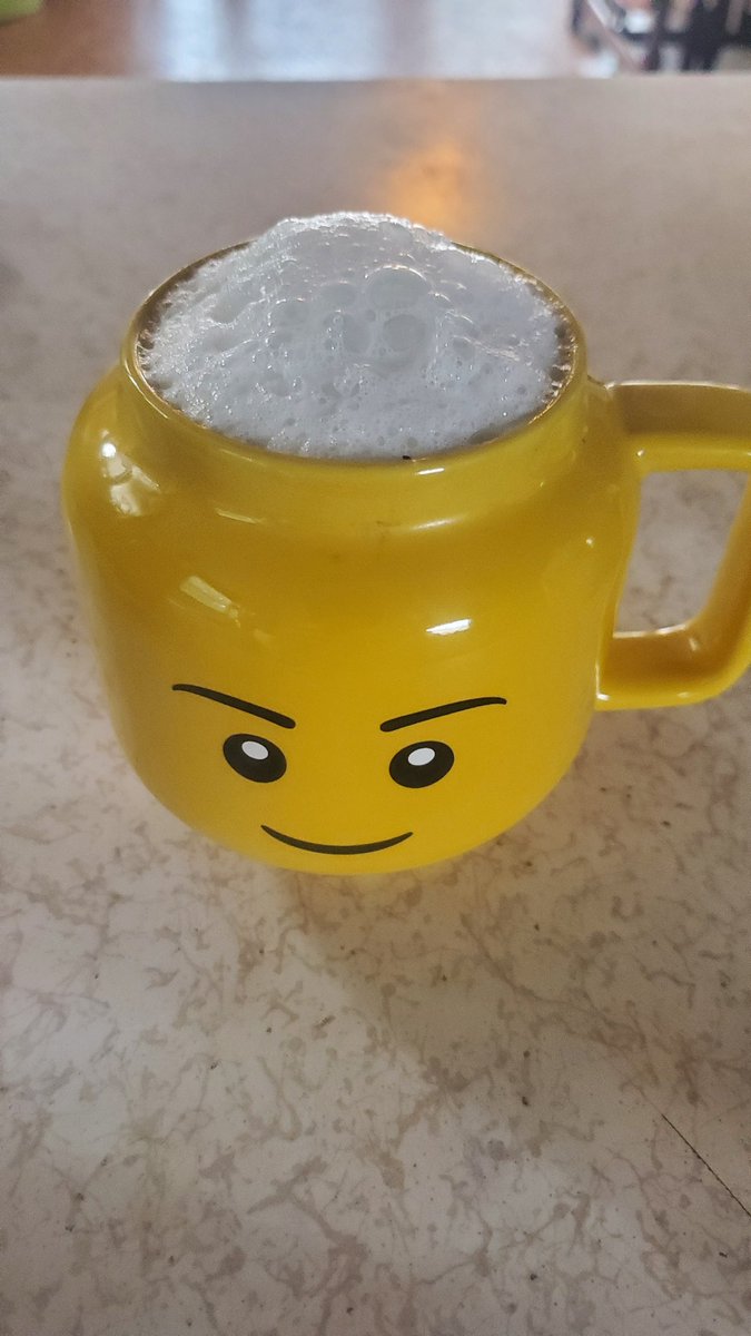 2multA's tweet photo. What do you drink your coffee out ? https://t.co/nvqfkk84VK