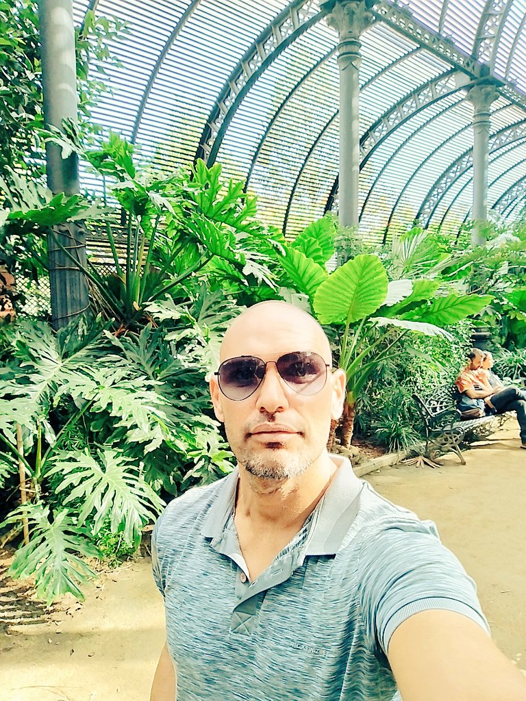 Que las bendiciones os hagan rico de espíritu... Y si cae algo de pasta, mejor 😉