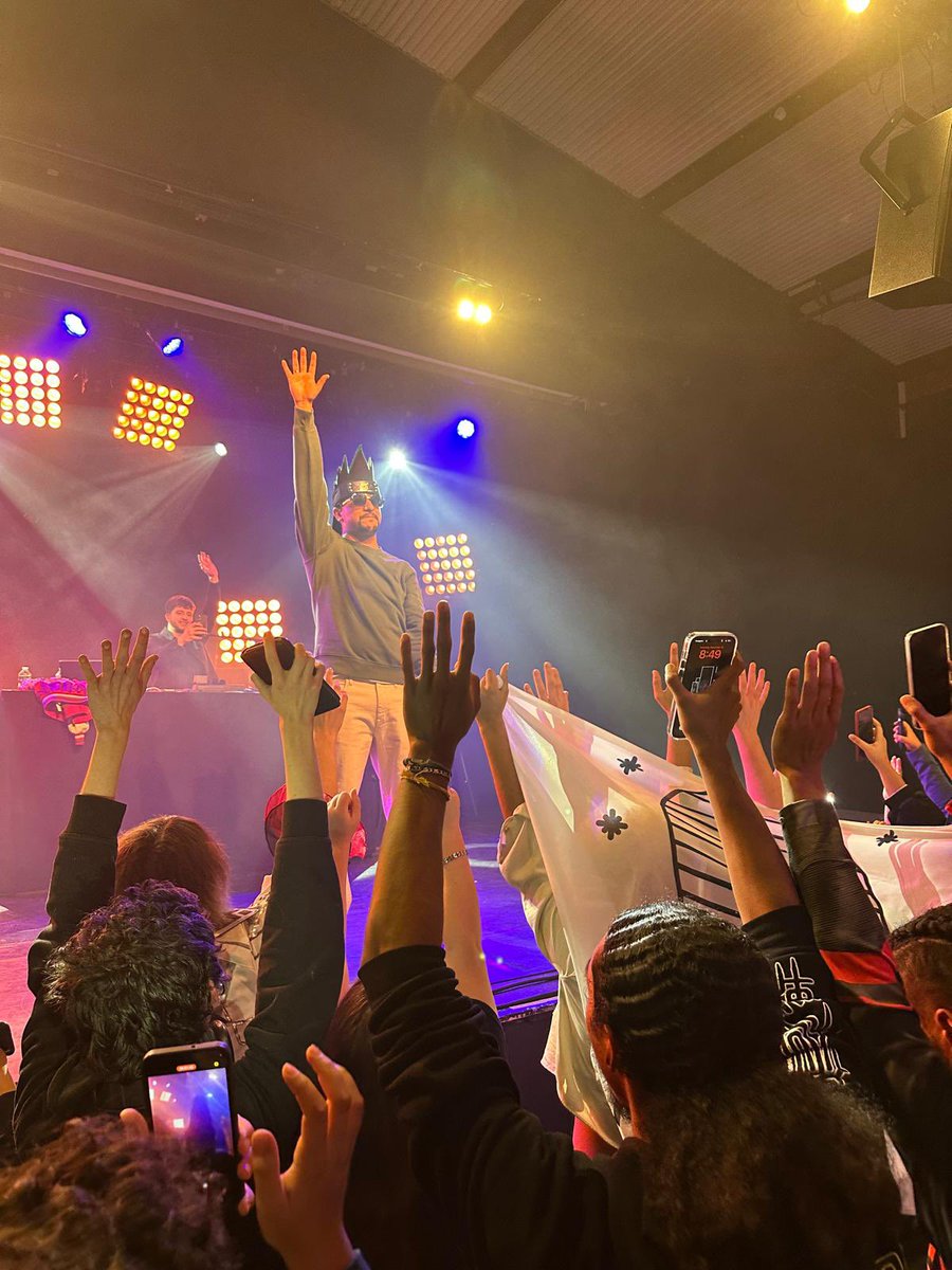 Cookiesan tweet media