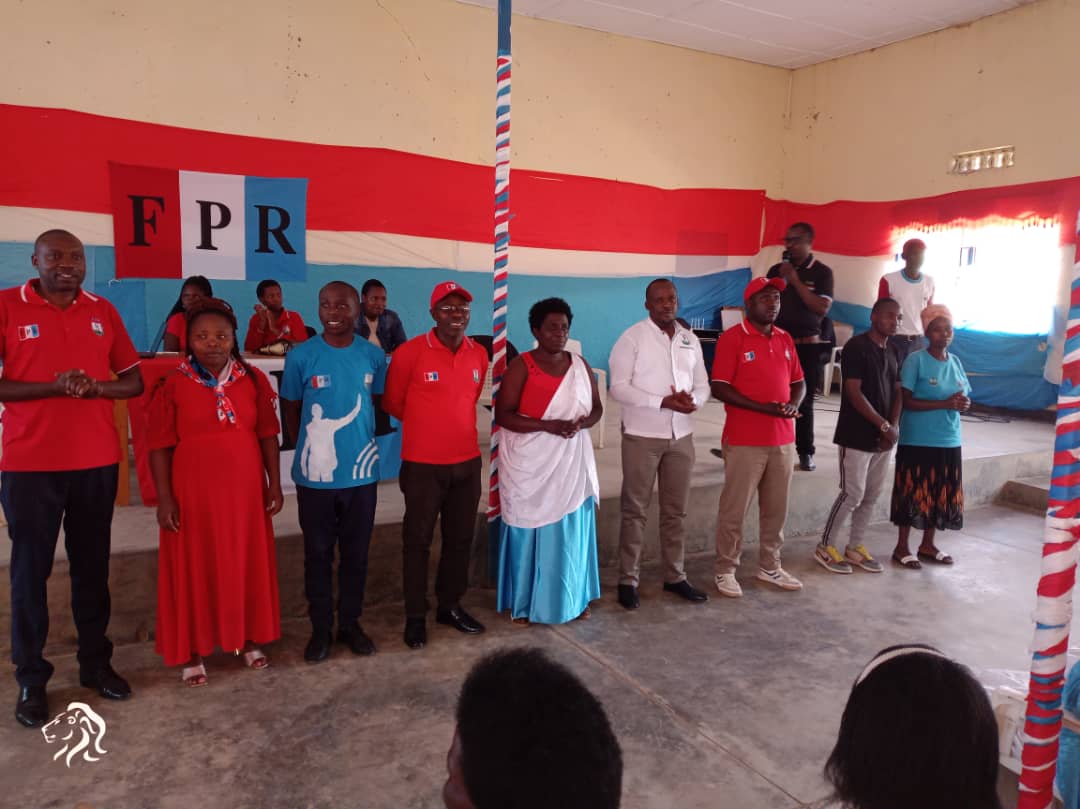 KabayaSector's tweet photo. None hatowe komite nyobozi yabanjirijwe no gutora urugaga rw'abagore n'urubyiruko ejo hashize kuwa 6 no kucyumweru gishize. Iyi niyo komite yatowe https://t.co/mbxr22VOJP