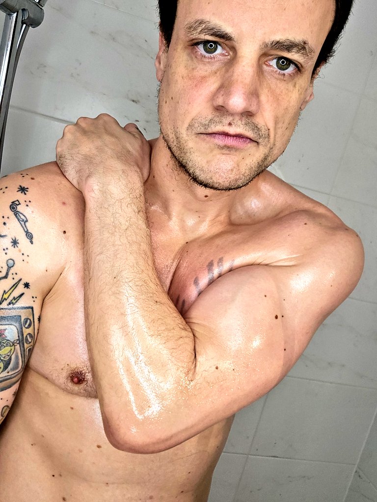 My new years resolution - do better on social media!
So who knows what the tattooed symbol on my thumb means?
Whoever gets it right gets a free month sub to onlyfans.com/acoupleoffoxes 

<a href="/xmandyfoxxx/">Mandy🦊</a> <a href="/sebmandyfox/">Seb & Mandy 🧡 aka Acoupleoffoxes 🦊</a>