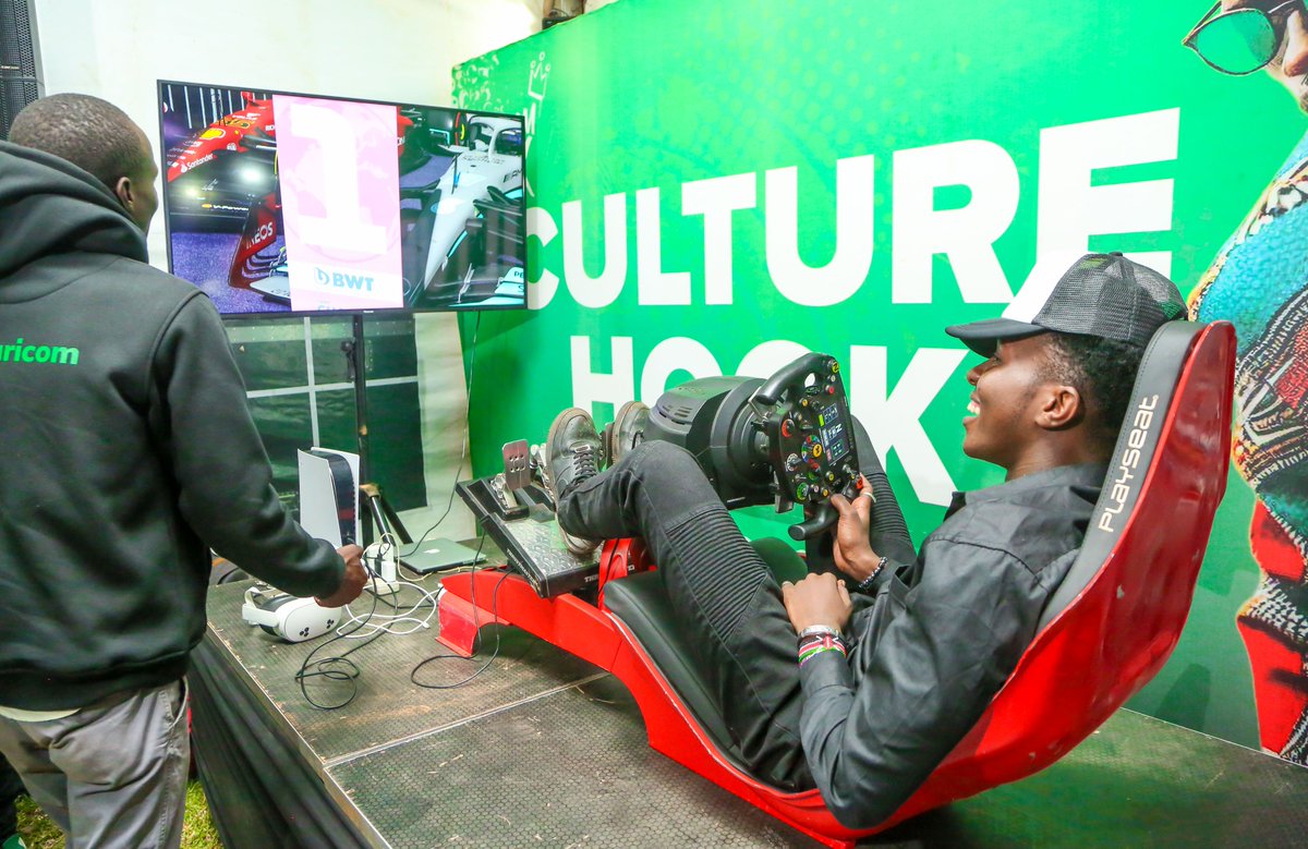 SafaricomPLC's tweet photo. The #SolFest2024 Fan Show brought all the energy, culture, and unforgettable moments! 🎤✨ With @_chargeonthego and the #MPESAApp, we kept your phones charged and your memories alive. And for the youth, amazing deals were just a dial away at *555#. Music, vibes, and connections – that’s how we #DoMoreWithMPESA Let’s continue keeping the spirit alive! 💚🔋