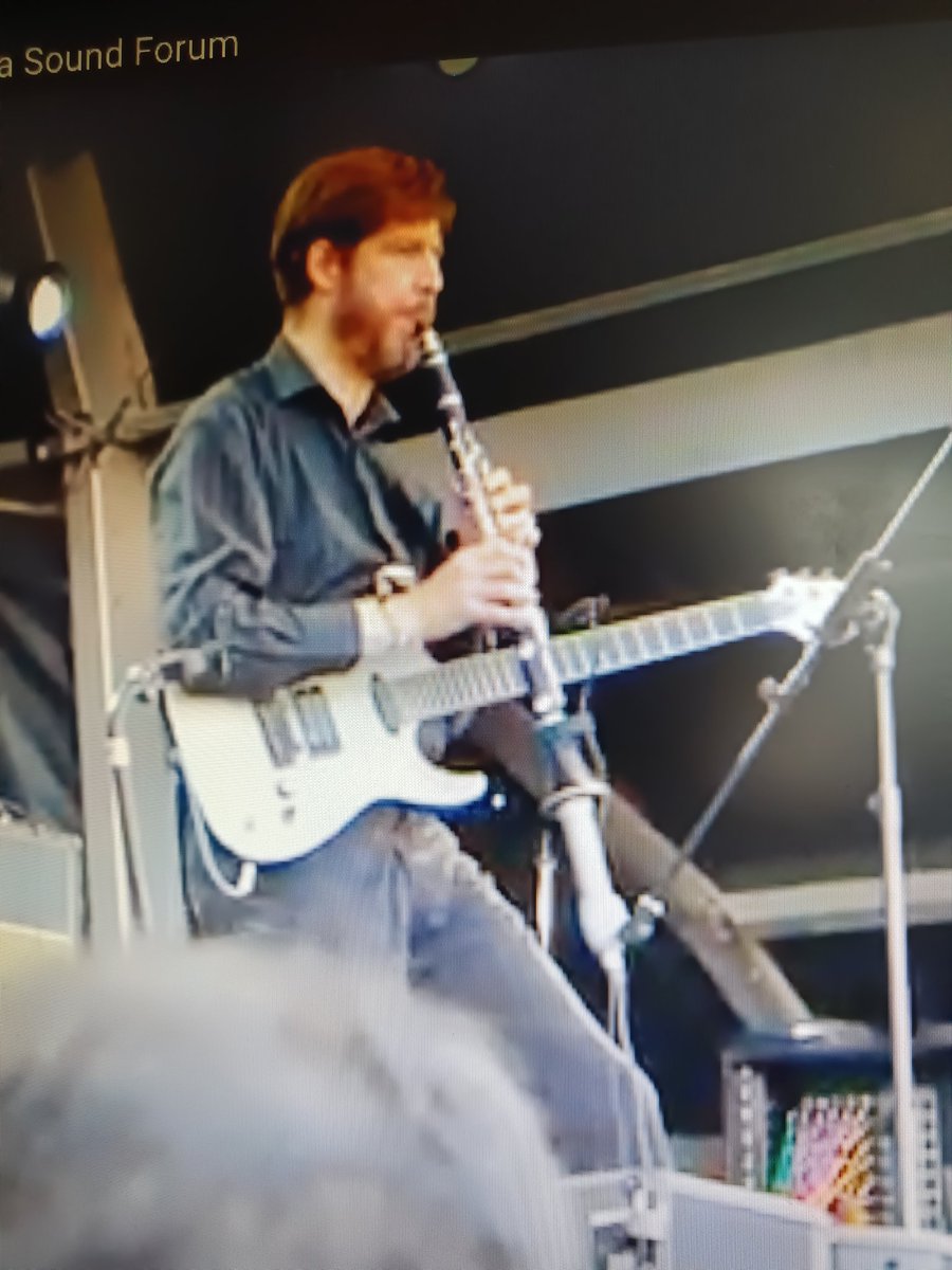 Herr helleflundra tweet media