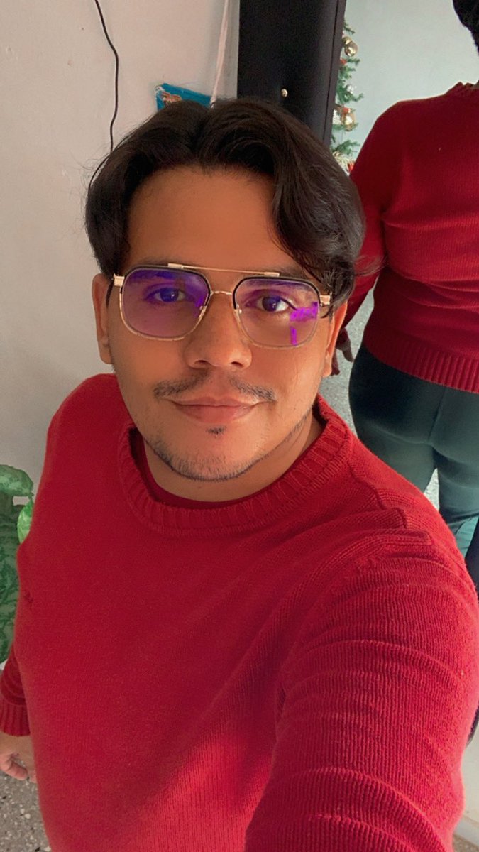 cordero1508's tweet photo. Merry Christmas https://t.co/lz2dw2X8R8