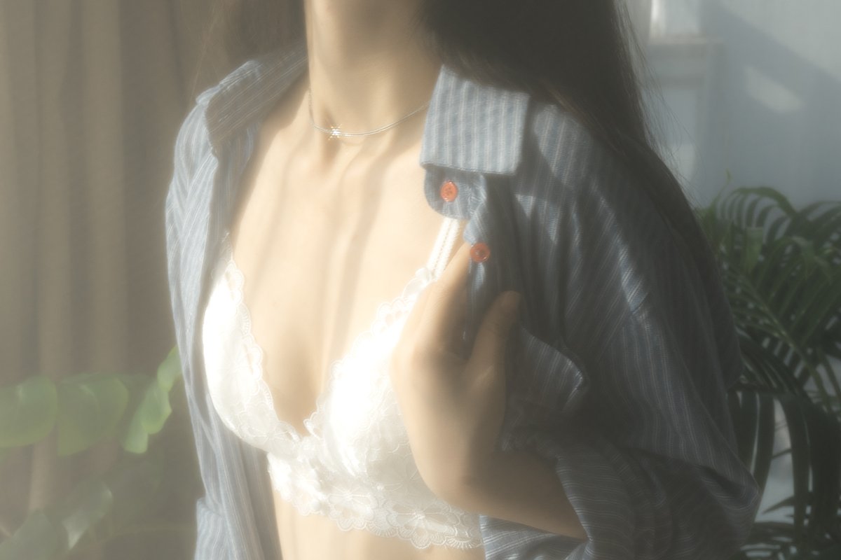LOST in SUNSHINE
꙳✧˖°🐈🎨
#人像摄影 #少女写真 
#私房写真 #私房 
#私房摄影

@Fengsiyuan

@tbzt2024 @MJVPNX

@wqganenshi_ https://t.co/RYdrqMV2XZ