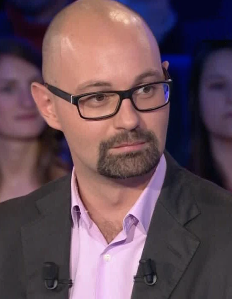 ojim_france's tweet photo. 🔴⚡Coup dur pour les "experts" de plateaux télé ! L’Arcom impose désormais aux chaînes d’info (@BFMTV, @LCI, @CNEWS) de donner la parole à des "experts" choisis "sur la base de leur expérience, leur compétence ou leur expertise sur les sujets abordés". https://t.co/K7gHGoGTfE