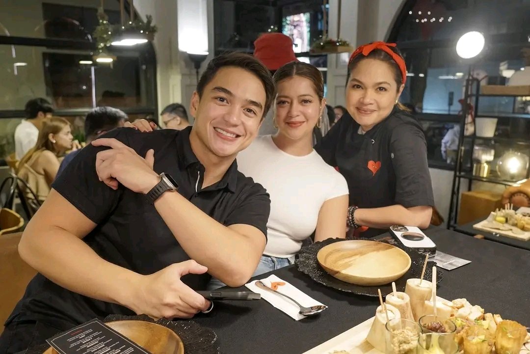 LovelyQueenJ1's tweet photo. QueenJuday with DomSue
Nasa #Angryadobo din pala sila☺️

#Espantaho Showing napo sa December 25 please Watch everyone's🫵🙏☺️🫰 https://t.co/e0bKbRlORF