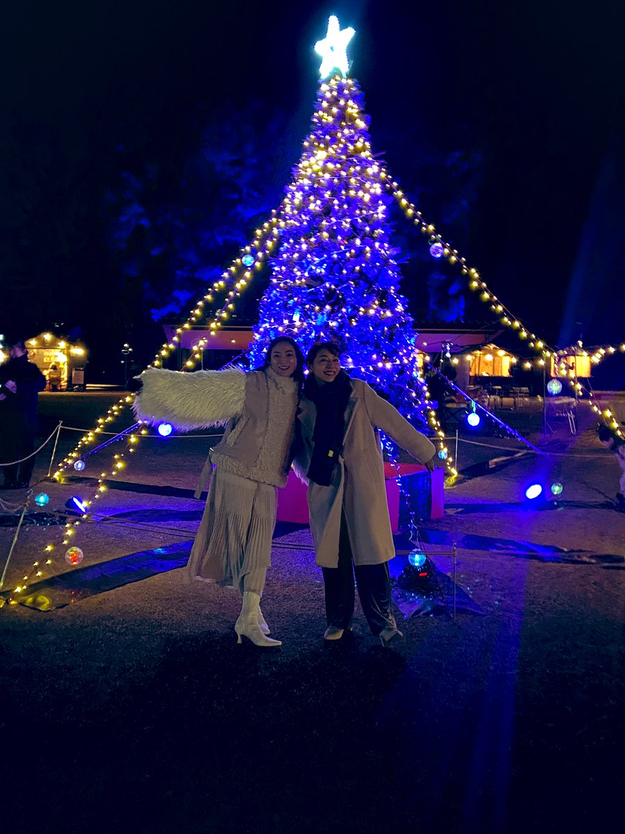 matsumoto_eiko's tweet photo. CHRISTMAS NIGHT MARKET IN CHIBA PARK 2024🎄

無事終了しました✨✨✨

外気3℃の中で❄️お客様もスタッフの皆さまも本当にありがとうございました😊

そして、極寒の中で演奏とコーラス🎹の
#大石由梨香 ちゃん🌟流石でした😆

Merry Xmas❣️

明日は、秋田へ...⛄️ https://t.co/yUWBh1YeEk