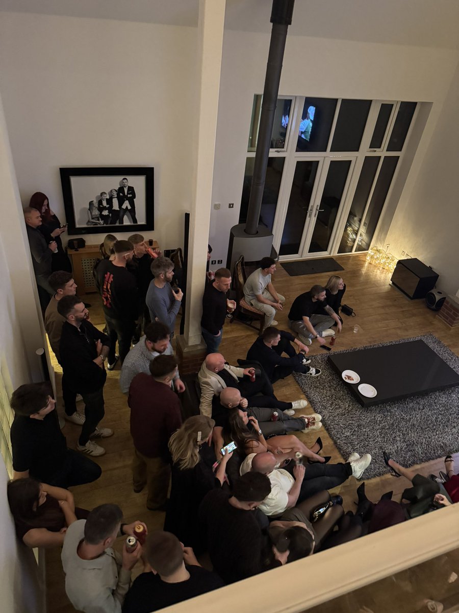 Darren Huckerby tweet media