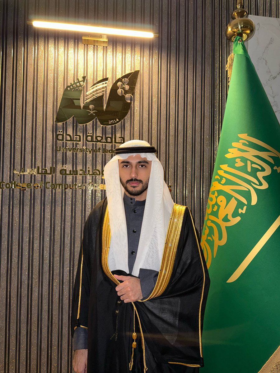 ﴿ وَآخِرُ دَعْوَاهُمْ أَنِ الْحَمْدُ لِلَّهِ رَبِّ الْعَالَمِينَ ﴾                        

تخرجت من كلية علوم وهندسه الحاسب بشهادة البكالوريوس في الذكاء الاصطناعي🎓