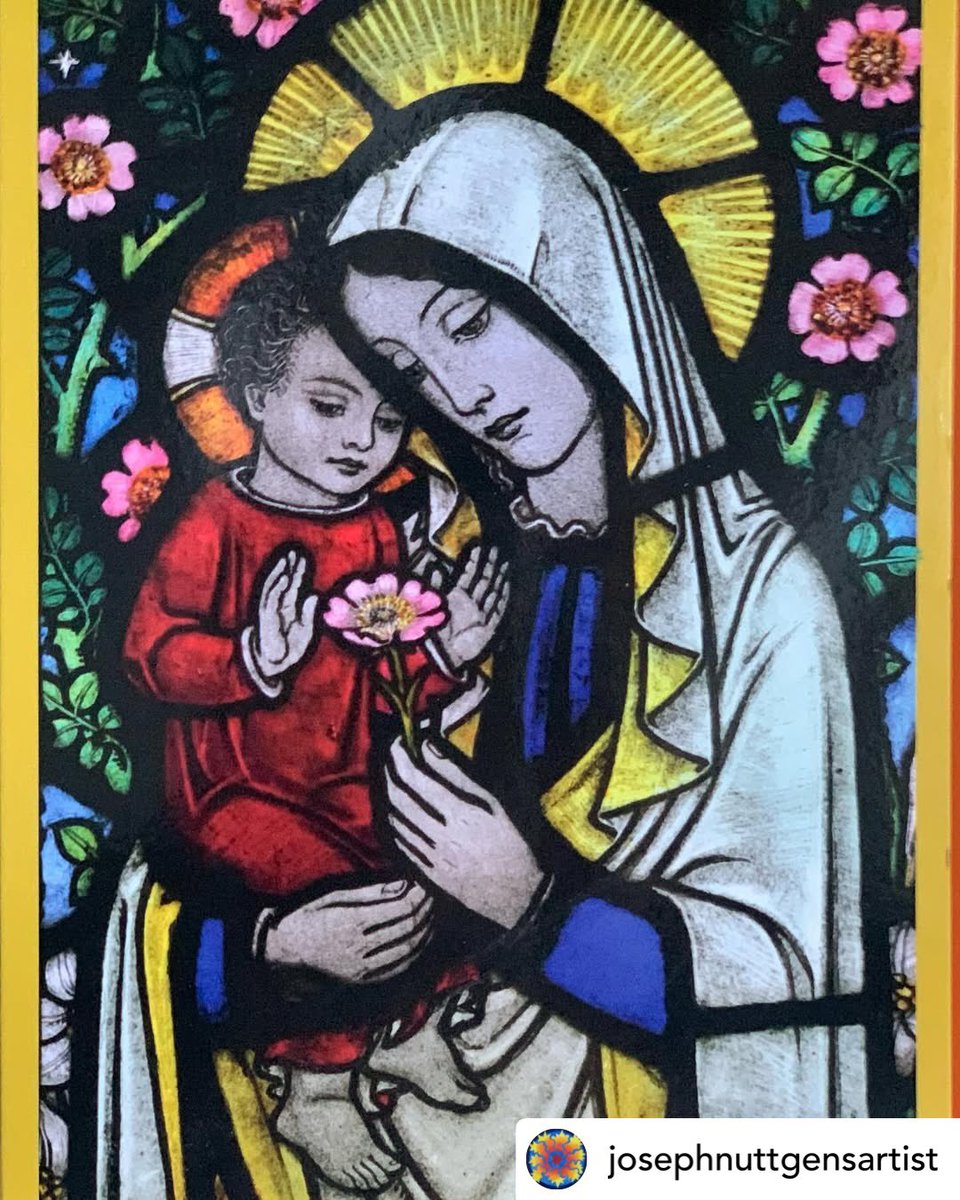 TVRadioPeg's tweet photo. #christmascard- one of my Granddad’s #stainedglasswindows
Have a great one everyone🎄🎄
Posted by my uncle @josephnuttgensartist.
From a stained glass window by my father Joseph Edward (Eddie) Nuttgens for a convent church in Donnington Northumbria circa 1950 https://t.co/TMs570qd8p