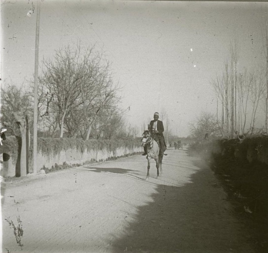 Zîlamek Kurd li ser haspê , Şam-1910