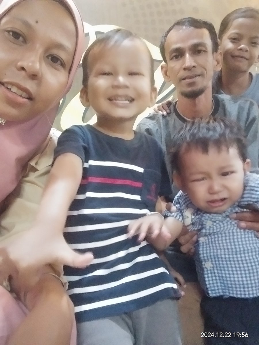 freenmichell's tweet image. 