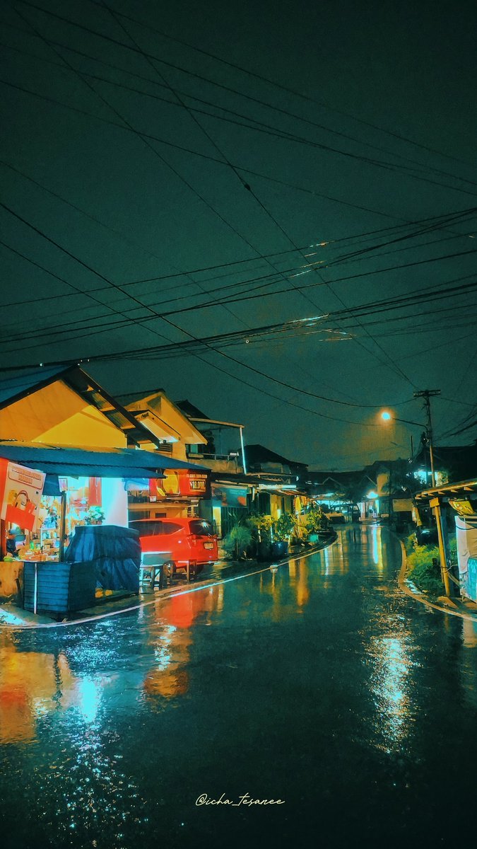 Yooncheonsa15's tweet photo. From this to this
#photograghy #photograph #streetphotography #streetnight #fotografia #nightstreet https://t.co/Dg5TZf500v