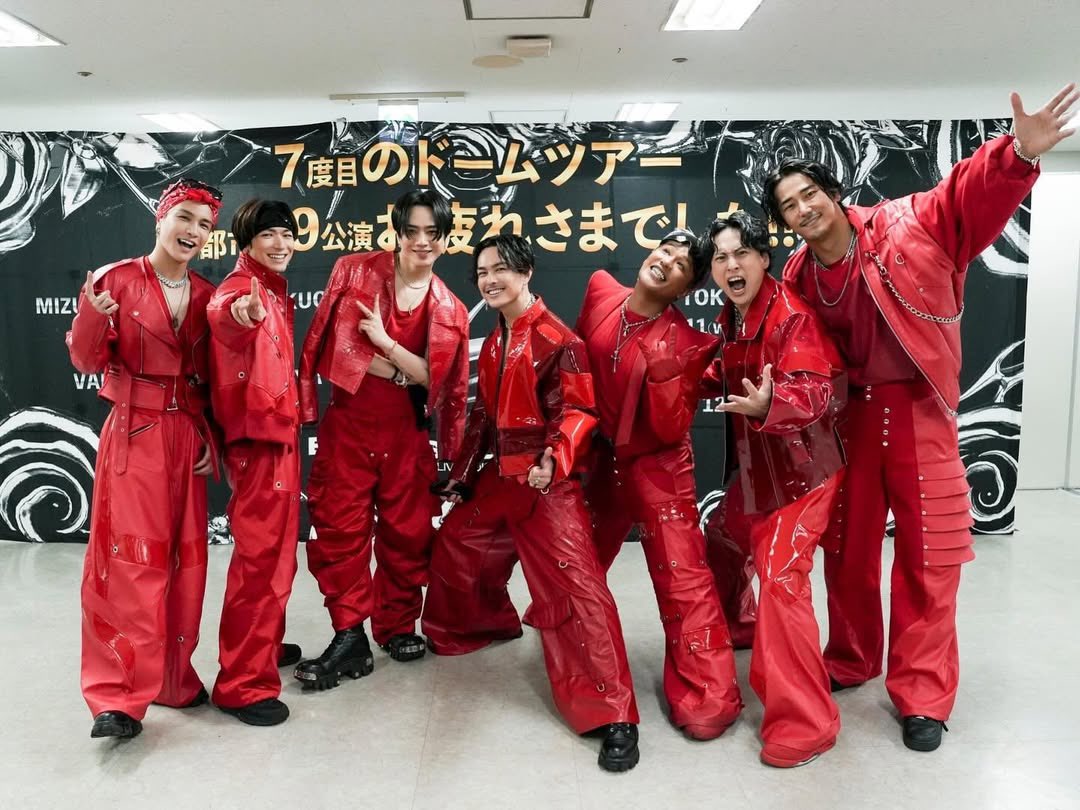 ryuji_rily92's tweet photo. 全公演無事に完走お疲れ様〜
みんないい顔してる〜
#三代目JSOULBROTHERS
#ECHOSEofDUALITY https://t.co/AR2u2eRmWt