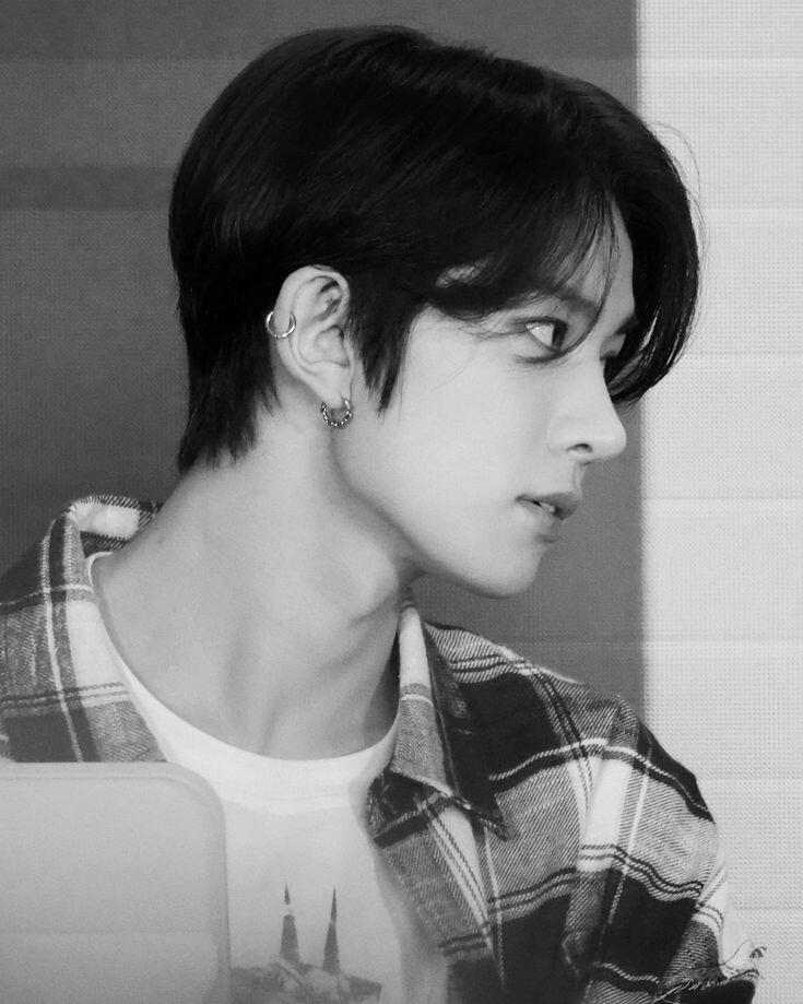 SOC-IE ๐ หโฝห.โ tweet media