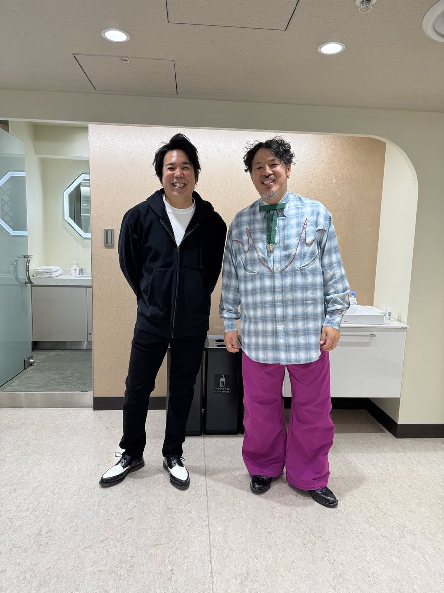 GianMorikawanky's tweet photo. #スキマスイッチ 2024年の締めに相応しいパフォーマンス@武道館。「今年はファンの皆さんからたくさん愛をもらった」終演後の２人の言葉です。それはスキマが皆さんに届けた愛への皆さんからの返答だったんだと思います。まさに"与える愛は得る愛に等しい"
皆様、愛いっぱいの声援ありがとう❤️感��。 https://t.co/Jo21Z1J9dl
