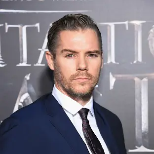 merlinpapin3's tweet photo. .@FredOL69007 On souhaite un Bon Anniversaire à #JoshCowdery qui a 46 ans on peut le voir dans Un Homme en Colère Fate Legends Les Animaux Fantastiques I-Lived Les Agents du Shield https://t.co/VYXIK8MOGG