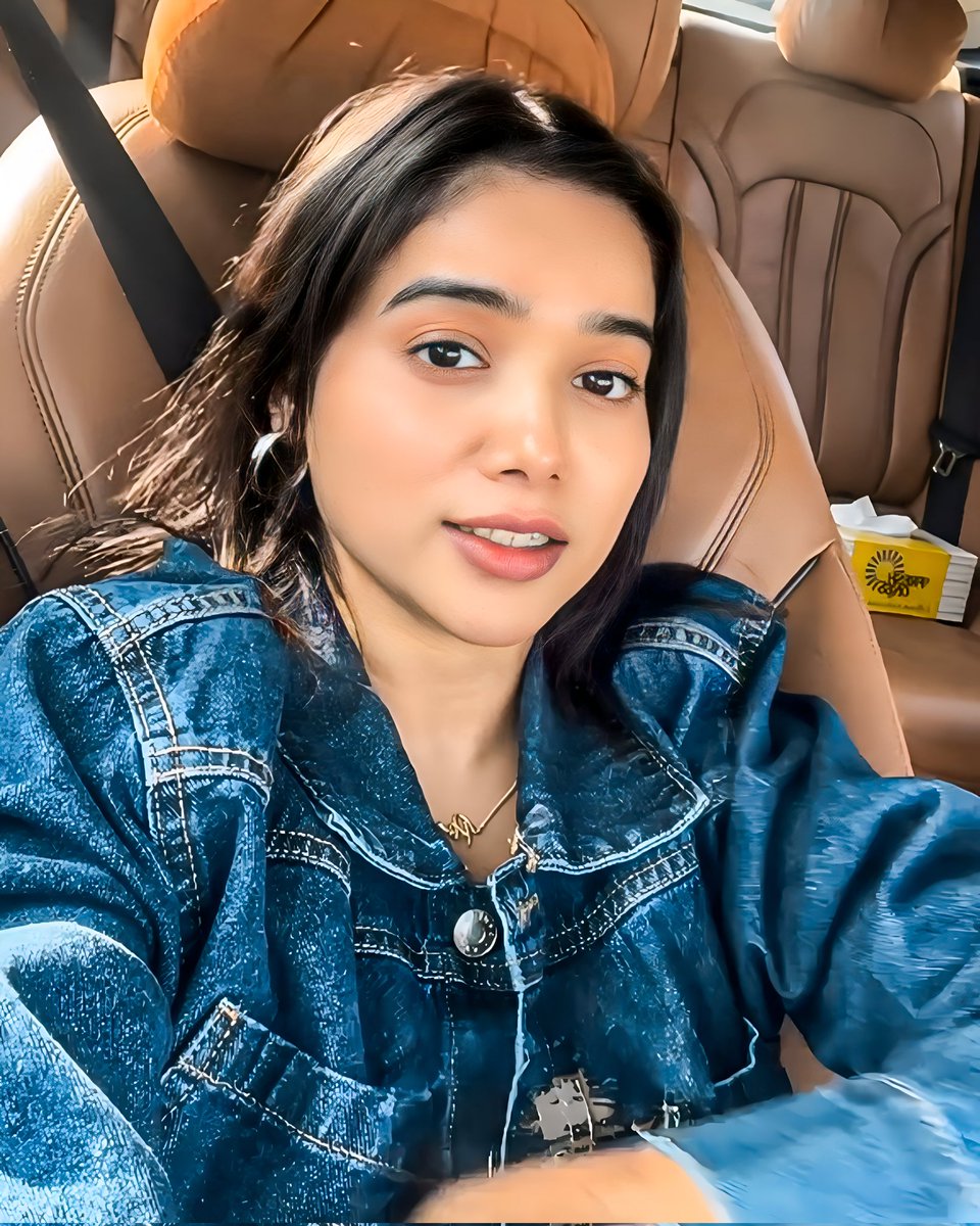 swtsonukumar's tweet photo. New Pic Edit....🥺😍🧿

#ManishaRani #ManishaRani𓃵 https://t.co/gbmBD3vSaL