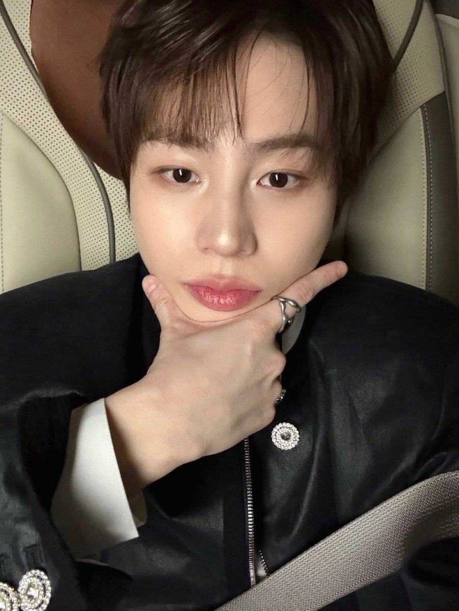 하성운 (HA SUNG WOON) OFFICIAL tweet media